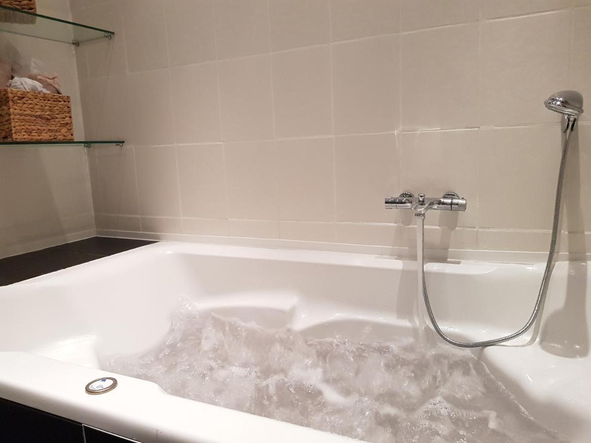 Grosse 130Qm Ferienwohnung Mit Whirlpool Sulzbach  Εξωτερικό φωτογραφία